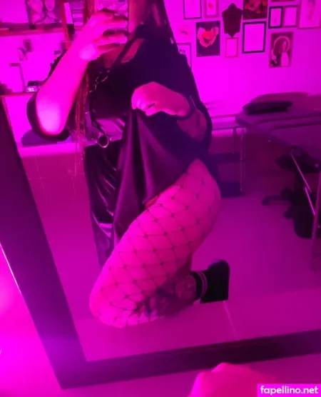 Plum Shiza OnlyFans Thumbnail #szn52HTH9b