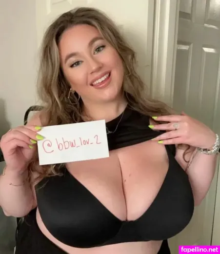 Plump Bombshell OnlyFans Thumbnail #iMOQ7xvPGv