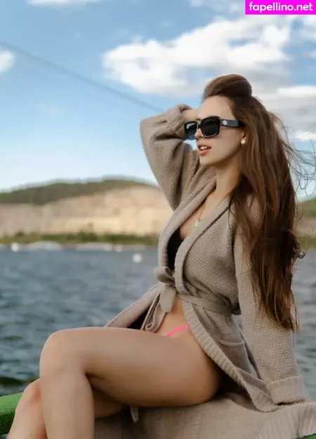 Plump Bums OnlyFans Thumbnail #oJ3Hn1ScwN