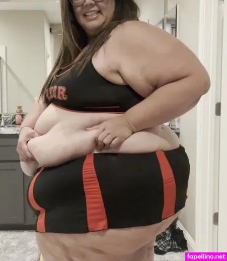 Plump Paradise OnlyFans Thumbnail #aPQHYuMd3U