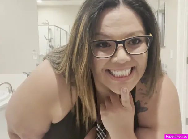 Plump Paradise OnlyFans Thumbnail #lnjVVbpncC