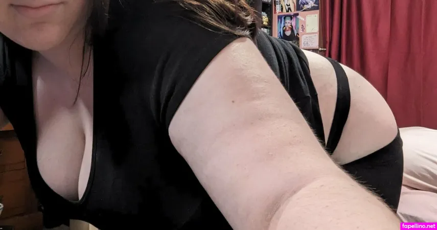 Plumppillowprincess OnlyFans Thumbnail #t0wVu96Qmn
