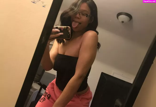 Plumtheprincess OnlyFans Thumbnail #Rfs3gbnymu