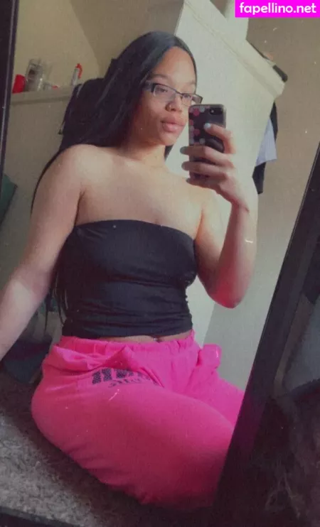 Plumtheprincess OnlyFans Thumbnail #trqqFP1aL8