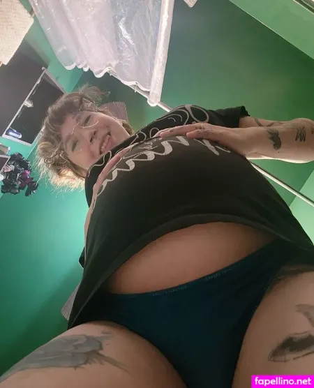 Pnwhotwifefree OnlyFans Thumbnail #Di6kHyRS36