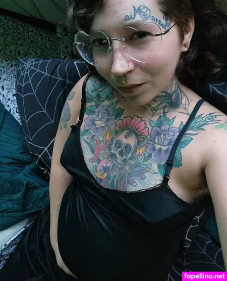 Pnwhotwifefree OnlyFans Thumbnail #cObA5bhmXB