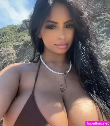 Poc0hontas OnlyFans Thumbnail #zLLMzzlJVp