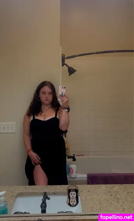 Pocketkitten OnlyFans Thumbnail #fAR6oYQr78