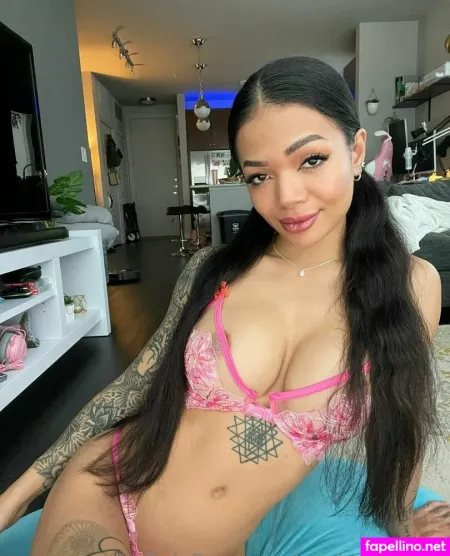 Pocketpaisley OnlyFans Thumbnail #axm9BJUT8i