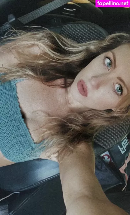 Pocketrobbin OnlyFans Thumbnail #4i0Uk7pgaW