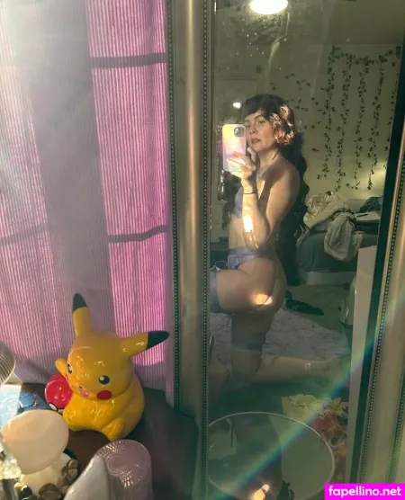 Poetickate OnlyFans Thumbnail #m0QNd0mnry