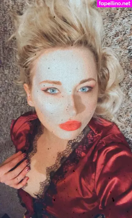 Poeticminx OnlyFans Thumbnail #BQj3O1OkT6