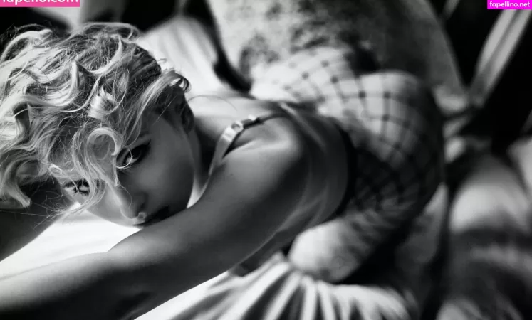 Poeticminx OnlyFans Thumbnail #aNhbabi7tb