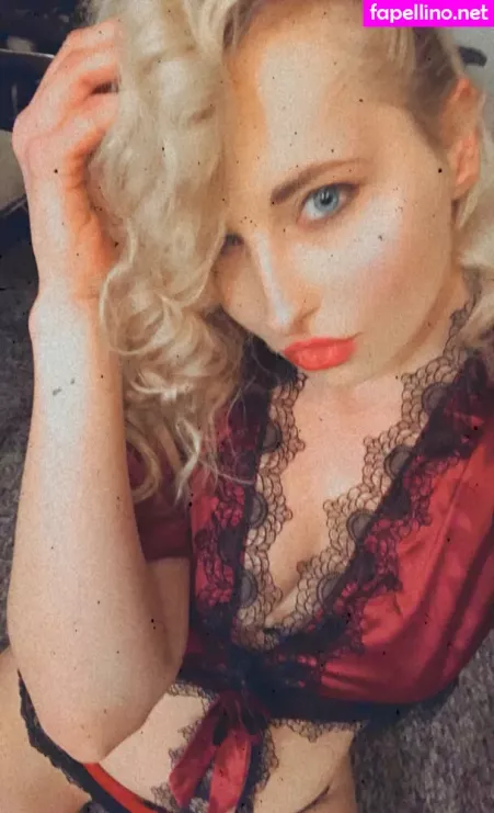 Poeticminx OnlyFans Thumbnail #coFdtSh44s