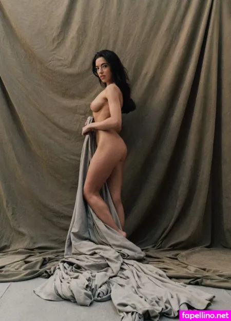 Poison Lips OnlyFans Thumbnail #eF0Q7WVdOQ