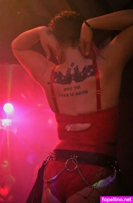 Poisonenvy92 OnlyFans Thumbnail #9hi5i23hZC