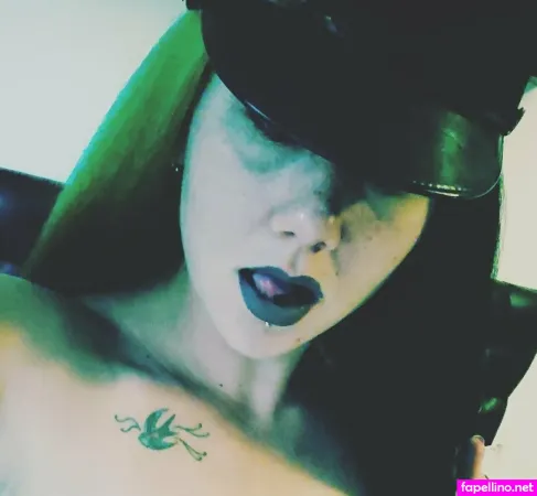 Poisonenvy92 OnlyFans Thumbnail #k0prxwGRRk