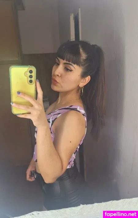 Poisongirl98 OnlyFans Thumbnail #QivIhsxYHA
