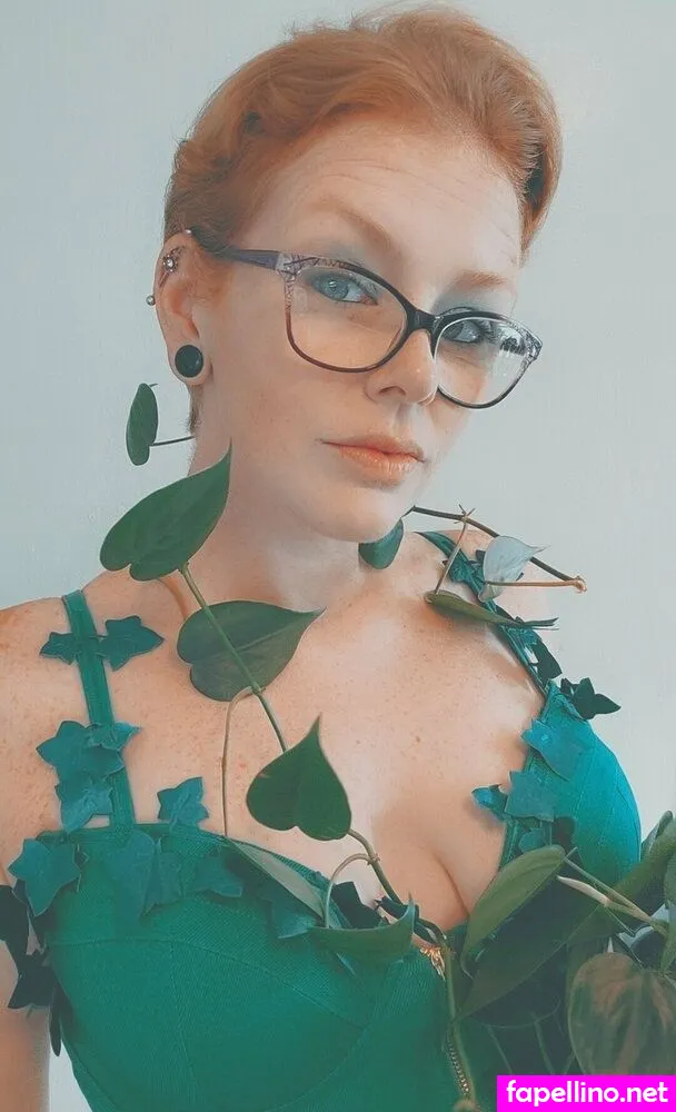poisonivy042, poisonivy402 Nude Leaked OnlyFans Photo #HwVSuuD2yP