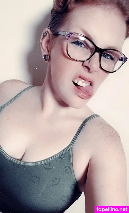Poisonivy042 OnlyFans Thumbnail #h7Rpjf5WDq