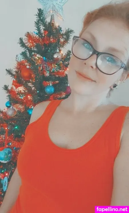 Poisonivy042 OnlyFans Thumbnail #yv0CvVswRW