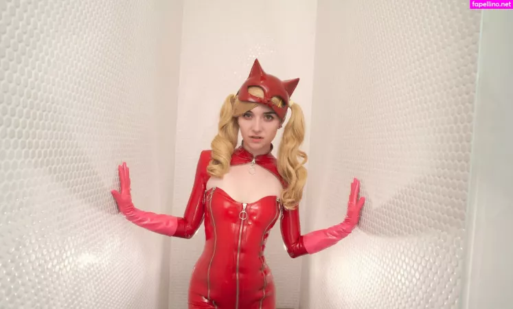 Poisonne OnlyFans Thumbnail #2F8XxBb9Mv