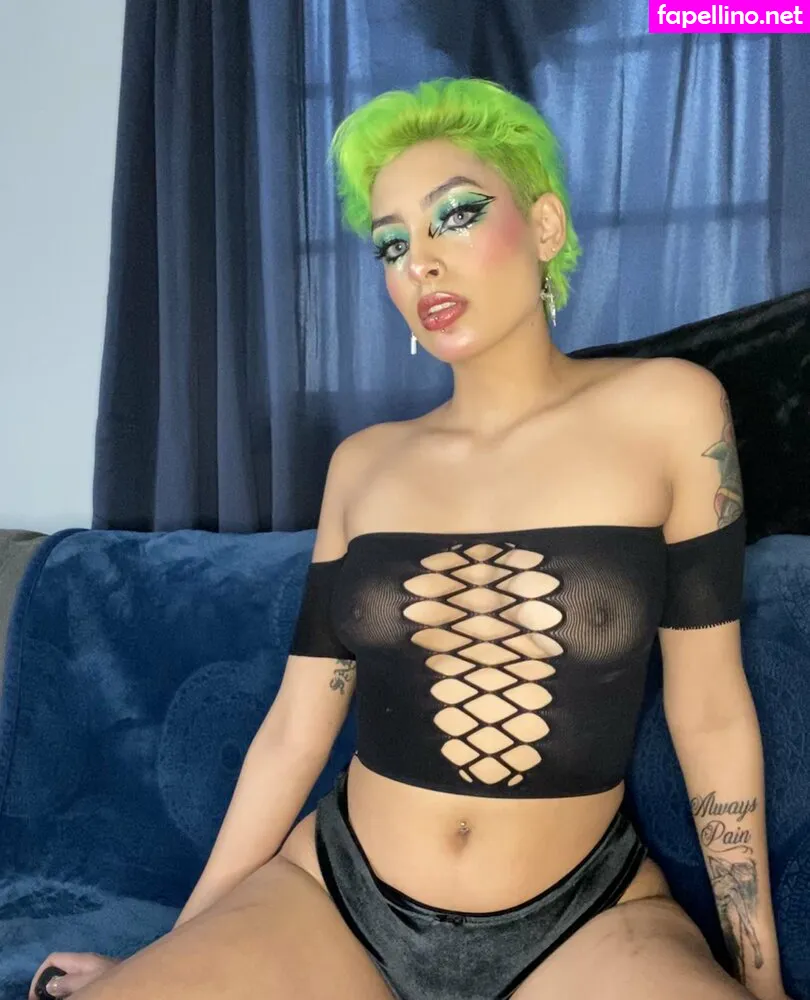 poisonouscunt.xx Nude Leaked OnlyFans Photo #JUtg9tyE5F