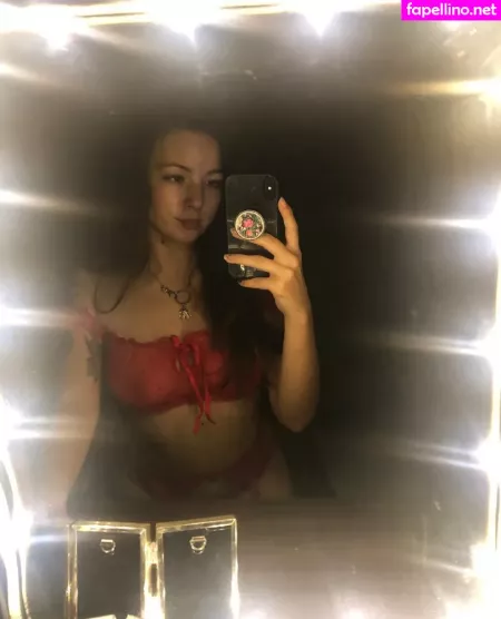 Poisonxgirl OnlyFans Thumbnail #1s2jXRAaxg