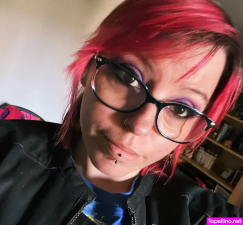Poisonxlily OnlyFans Thumbnail #UoviybXQFO