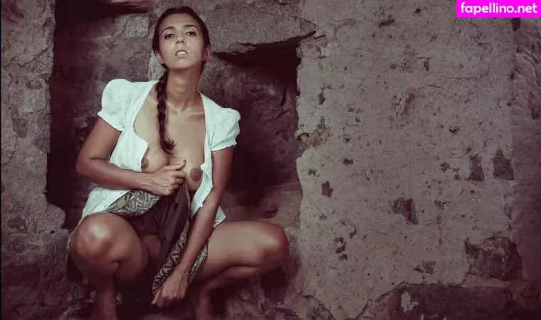 Poka Hontas OnlyFans Thumbnail #G7ghMGtTTB