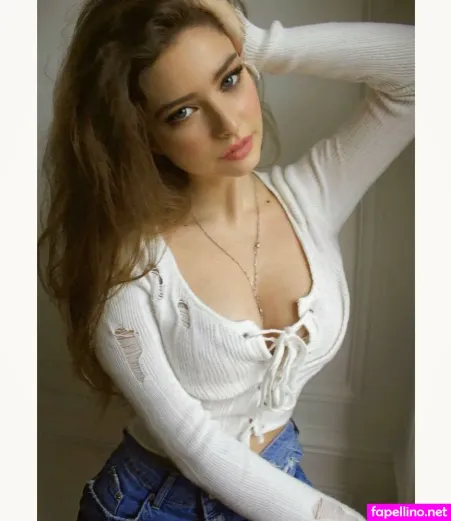 Pola Petrenko OnlyFans Thumbnail #qgLlfFlbUM