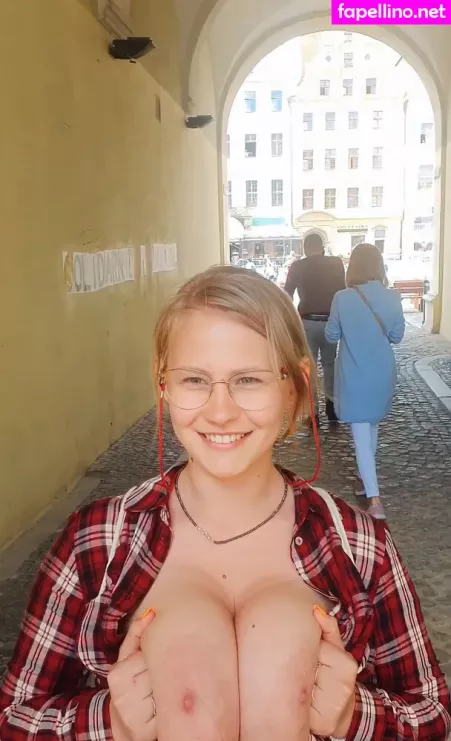 Polarainbow 1 OnlyFans Thumbnail #nmAH0jGACF