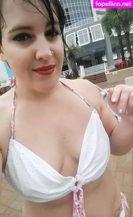 Pole Thick2 OnlyFans Thumbnail #bqqcqIQnM1