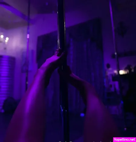Poleprincess777 OnlyFans Thumbnail #4hWW3bSqmq