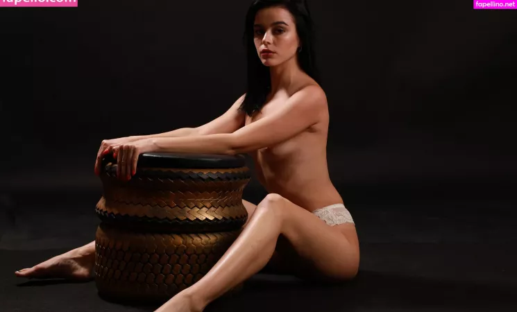 Polina Barenfeld OnlyFans Thumbnail #rWIdxgR62E