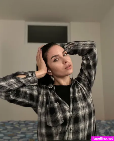 Polina Dream OnlyFans Thumbnail #EDRoq7vJ5u