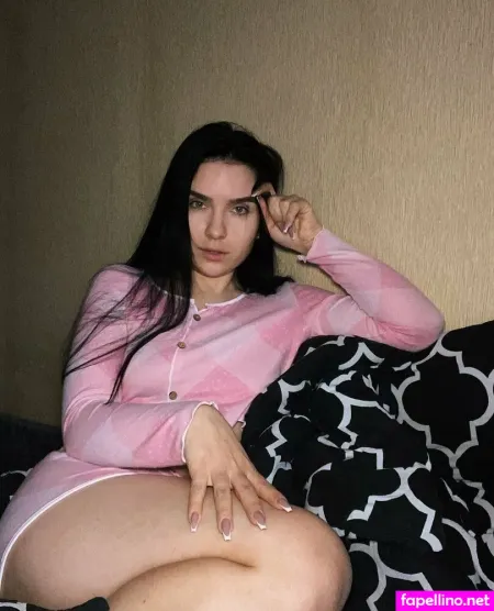 Polina Dream OnlyFans Thumbnail #iazCkN3HCW