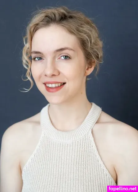 Polina Kornilova OnlyFans Thumbnail #BX38kT59hy