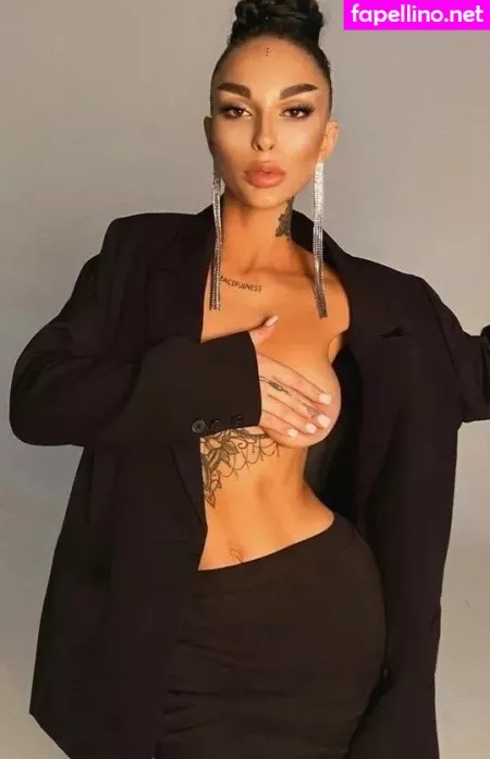 Polina Kovalskaya OnlyFans Thumbnail #3wvuolEIcP