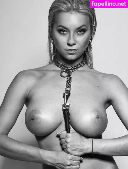 Polina Logunova OnlyFans Thumbnail #WfqOudXNlV
