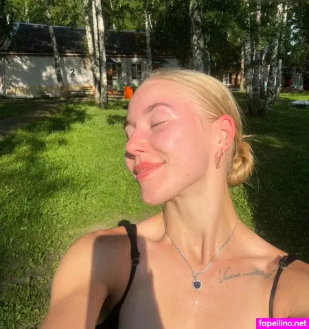 Polina Parfenenko OnlyFans Thumbnail #Qbrgx23By3
