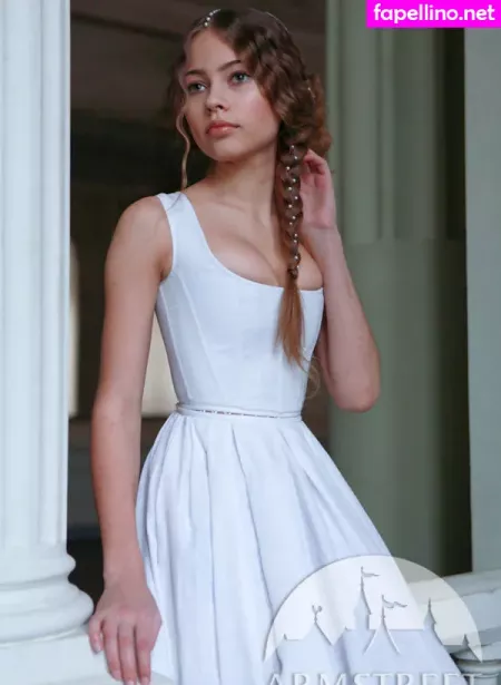 Polina Wiatr OnlyFans Thumbnail #KFFHzS9Ll8
