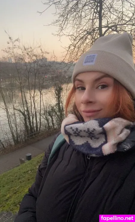 Polinahere OnlyFans Thumbnail #3iZU8FqXQS