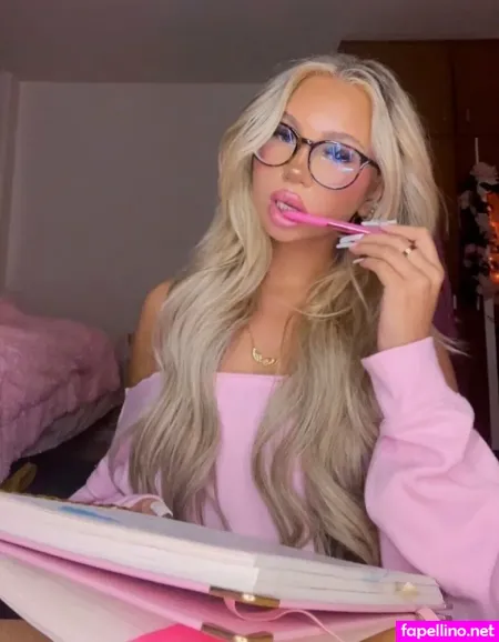 Polinakozlova OnlyFans Thumbnail #gxWIj8VanH