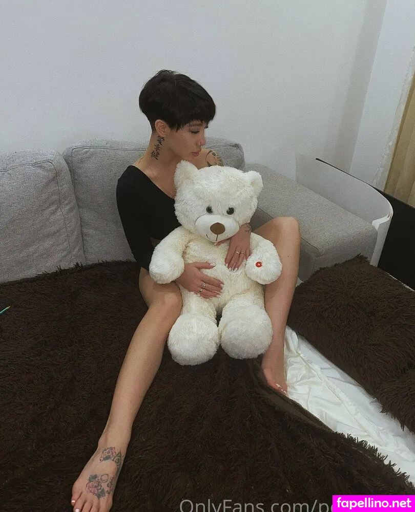 polly_hell, polly_hells Nude Leaked OnlyFans Photo #UAn5tGyC1I