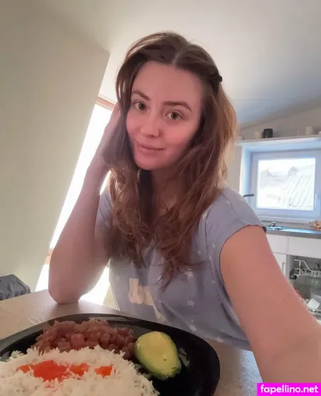 Polly Private OnlyFans Thumbnail #O6JZhnbdIl