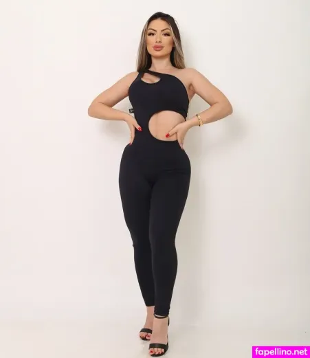 Polly Santos OnlyFans Thumbnail #UKarnFRVrk