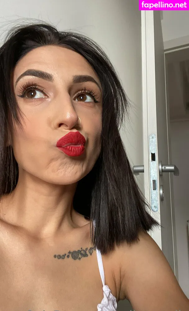 polly_smalls, pollypringlesmalls Nude Leaked OnlyFans Photo #1gp93eULdB