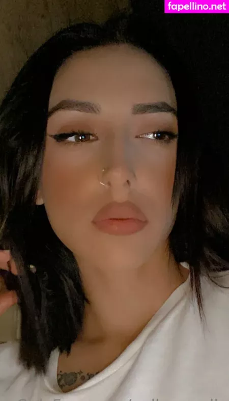 Polly Smalls OnlyFans Thumbnail #B4ZlKVY6pe