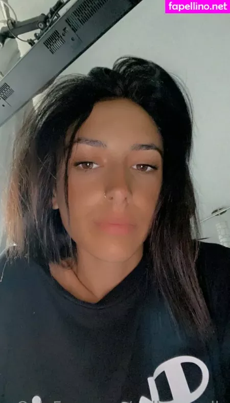 Polly Smalls OnlyFans Thumbnail #sOptZtrOem
